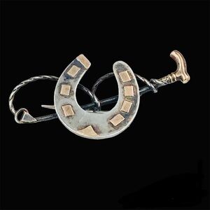 Victorian Sterling and 9ct Gold Horseshoe Whip Brooch